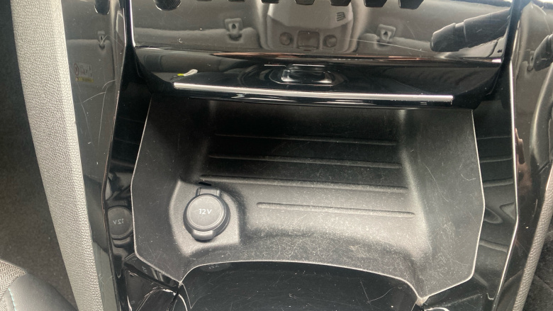 Peugeot 2008 100kW Allure Premium 50kWh 5dr Auto Electric Estate